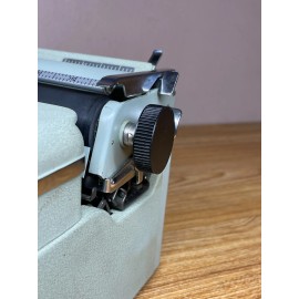 Black Replacement Knob (Left or Right) for Hermes 2000 Portable Typewriters