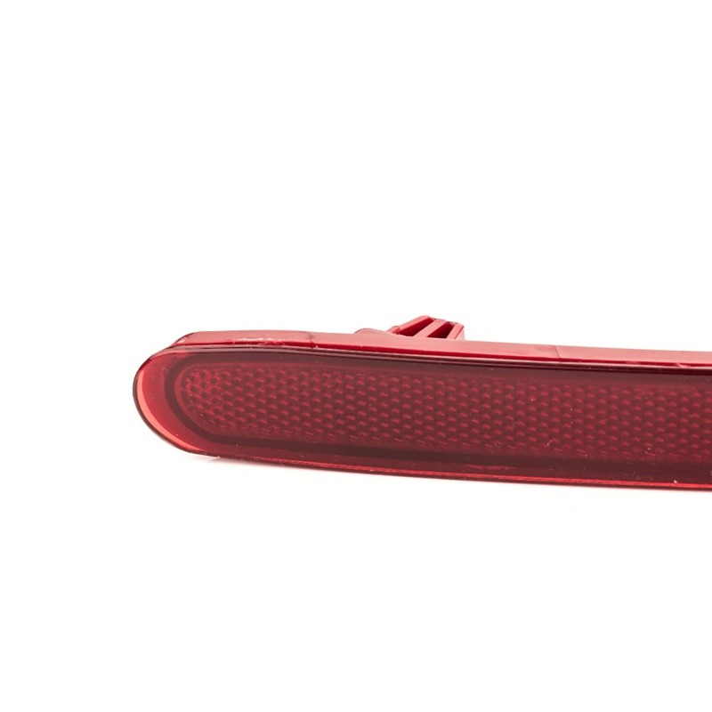 LST Reflector Rear Reflector Bumper Rear Right 7L 2002-2010