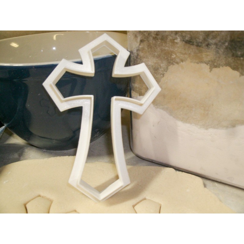 POINTED PASSION CROSS EASTER COOKIE CUTTER MADE IN USA PR469