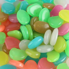 MOCNT 300Pcs Colorful Glow in the Dark Pebbles Rock Luminous Cobblestones Glowing Pebbles Stones Garden Decor for Home Walkway Aquarium Fish Tank Decoration 17-13mm