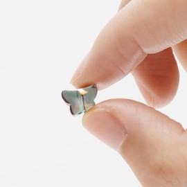 200pcs Mixed Butterfly Beads Butterfly Spacer Beads Glass Butterfly Beads for Earring Bracelet Necklace Jewelry DIY Craft Making, 0.38 Inch