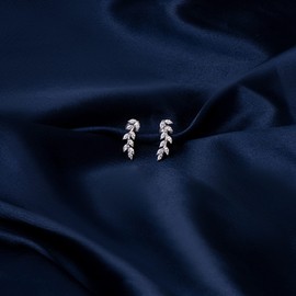 JSGEMSLEE - arete de plata de ley 925 con diseño de oruga, diseño de estrella, corazón, para mujer, joyería de cartílago, Plata Plata de ley Plata Plata de ley Chapado en oro blanco, Circonia cúbica