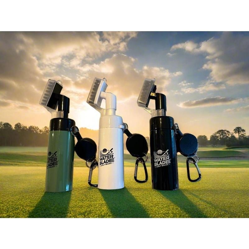 Water Blade™ – Elite Golf Club Brush:_Blackout
