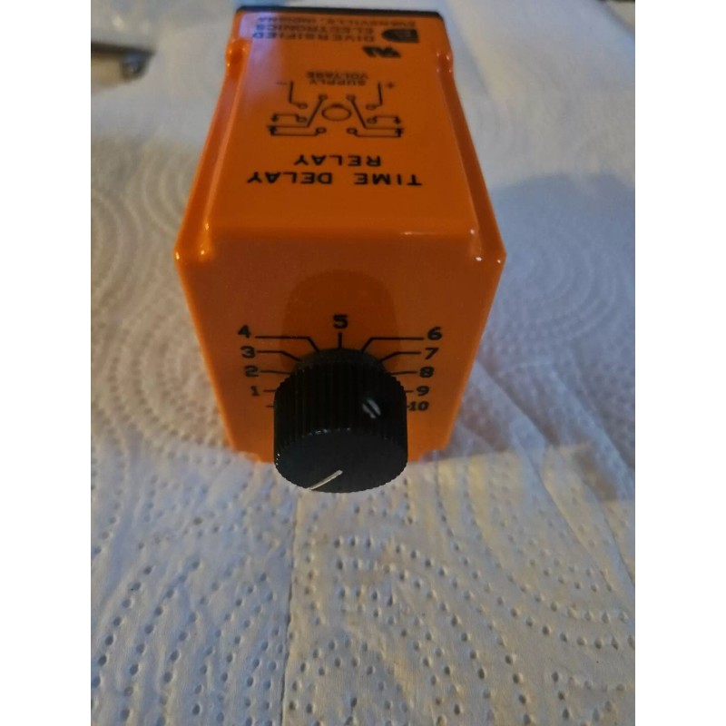 Diversified Electronics Time Delay Relay TAT 24 AKA 010. 24V.
