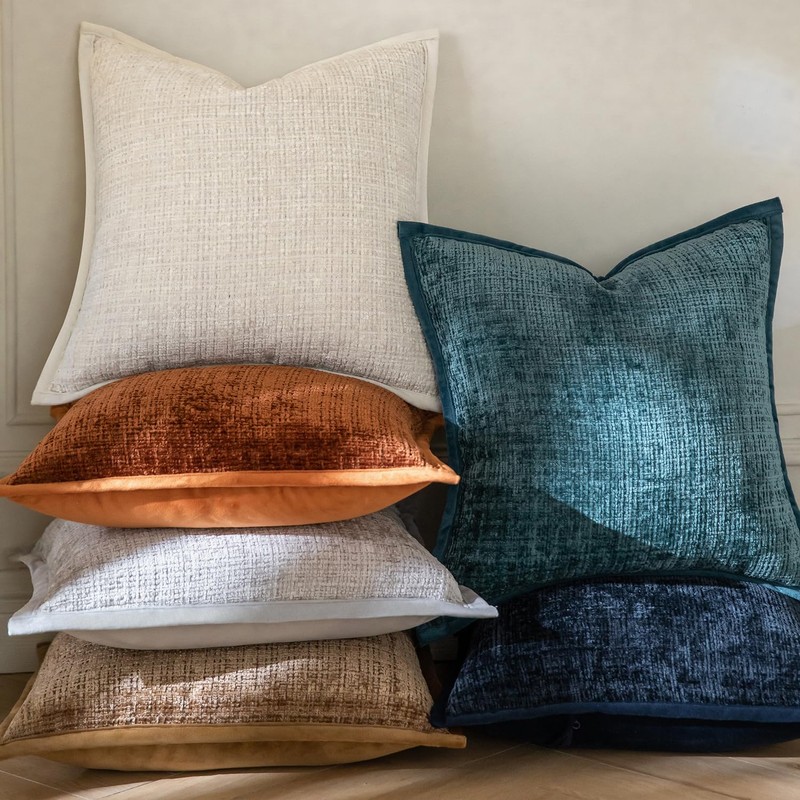 YAERTUN Pack of 2 Chenille Textured Decorative Cushion Covers Accent
