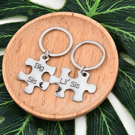 Guqqeuc Big Sis Lil Sis Gifts for Sister Birthday Gifts for Sisters Sister Big Sis Lil Sis Keyring Gift for Sister Sis Matching Keychains Gift for Sis Sister Gifts from Sister Sis Birthday Gift 2pcs
