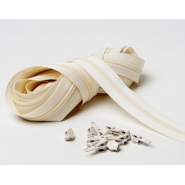 IPEA Cerniera Lampo Bianco Panna Continua lunga 5 Metri + 15 Cursori in Metallo, Catena misura 5, Made in Italy, Cerniere in Nylon, Zip, Tagliabile per Cucito al Metro - Larghezza 30 mm - Bianca