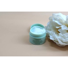 Signature Club A 5 Essentails Eye Creme 1 oz New Not SEALED