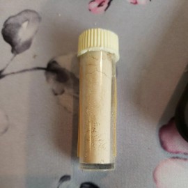 SEELEY'S China paint new Worchester Ivory gloss