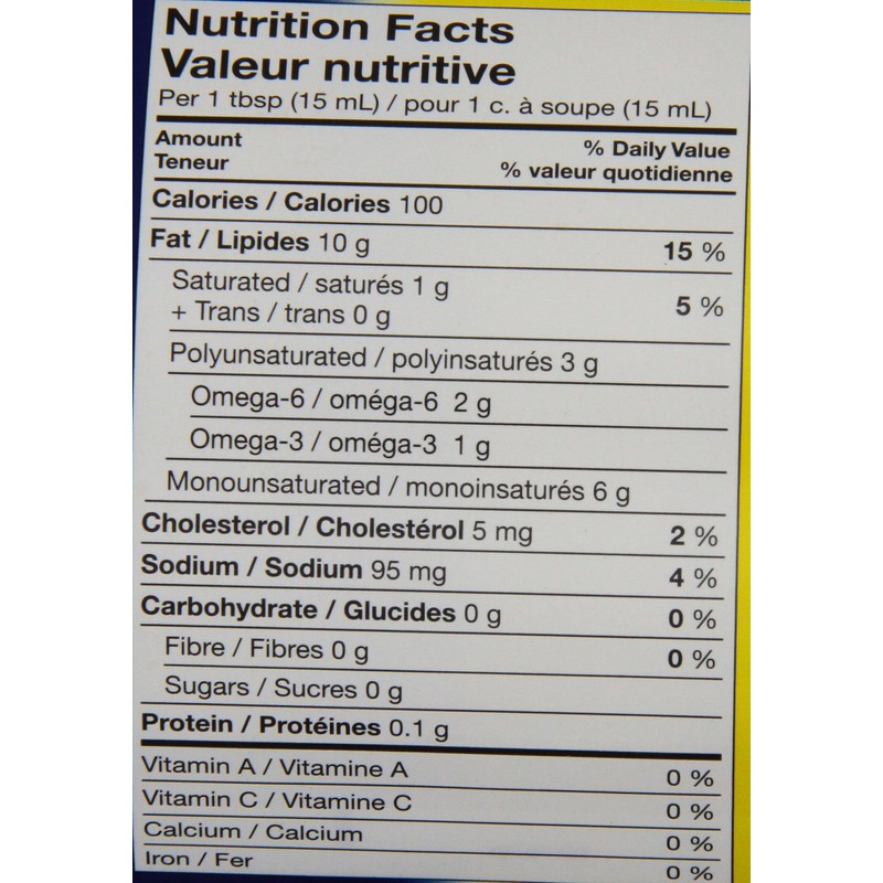 Hellmanns Light 1/2 Fat Mayonnaise 1.42 Liters/1.5 Quarts {Imported from