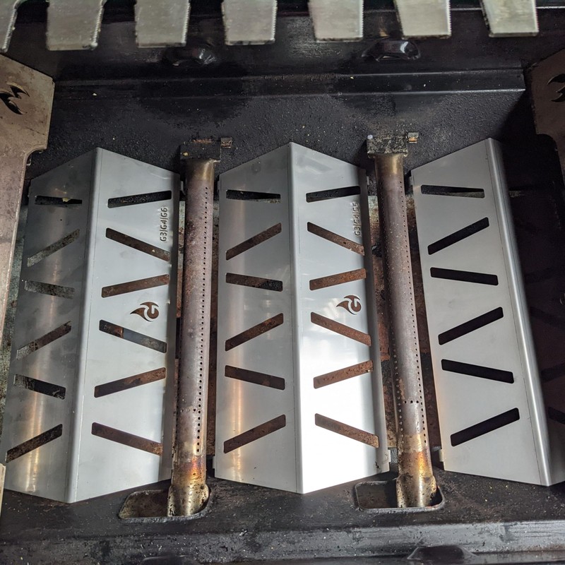 Grillrost.com Das Original Heat Reflectors for Rösle Videro Series -