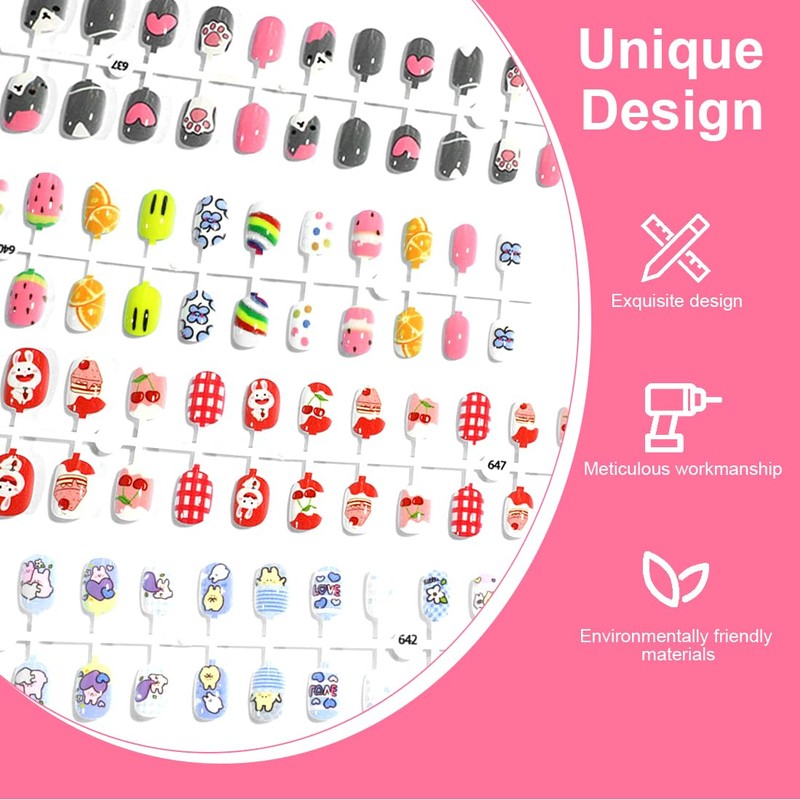 SGERUFZ 4 Sheets Girls Press On False Nails, Children Full