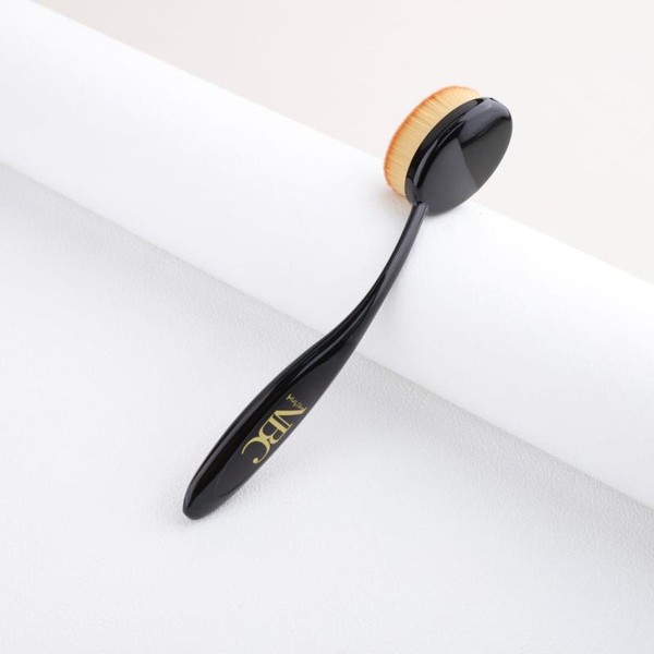 Nail dust brush