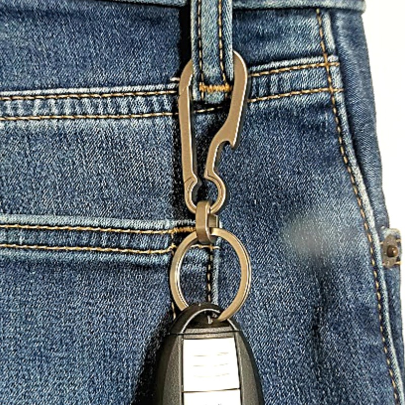 [Belfore] [Made of TC4 Titanium Alloy] Carabiner Keychain, Lightweight, Strong,