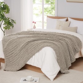 L'AGRATY Chunky Knit Blanket Throw: 72''x84'' Chenille Chunky Knitted Throw Blankets for Bed Couch - Handmade Thick Big Cable Knit Blanket - Large Crochet Rope Blankets for Home Decor(Light Linen)