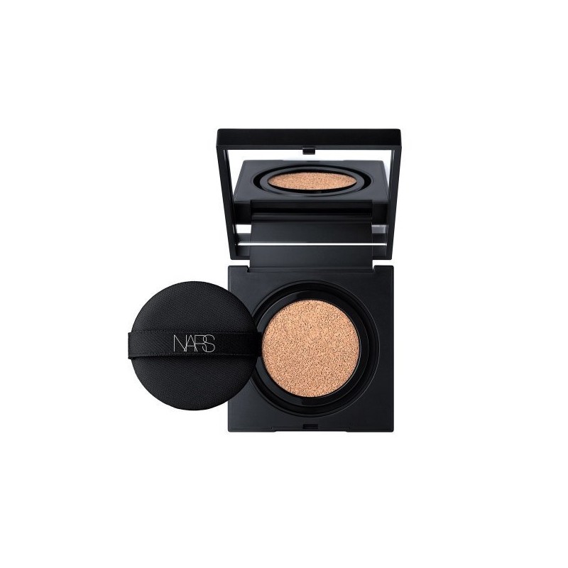 Natural Radiant Long Wear Cushion Foundation SPF 50 PA+++ Samcheong