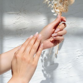 Apres Neutrals Gel-X Maisie Box Of Press On Nails, 11 Sizes 00-9, Soft Gel Nail Tip Box (150pcs) (Natural Round Medium, 150pcs)