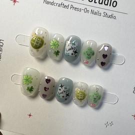 [Ar] Lucky handmade nail tips drawing nail art specialist / [아르] 럭키 수제네일팁 드로잉네일아트 전문