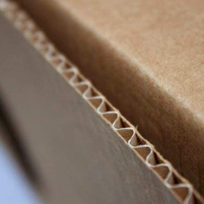 AKAR Small Parcel Shipping Boxes | 350x250x160mm Strong Single Wall