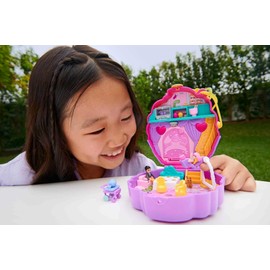Polly Pocket Compact Playset, Something Sweet Cupcake with 2 Micro Dolls & Accessories, Travel Toys with Surprises