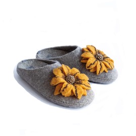 Made For You Women’s Natural Wool Slippers with Handmade Yellow Sunflower, Lightweight and Comfortable with non-slip rubber sole and arch support insoles (dark beige/grey, numeric_7)