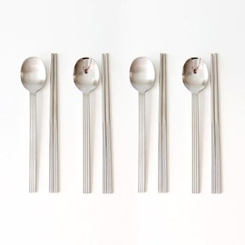 2+2 Domestic Premium Kamome Kitchen Pleated Stainless Steel Spoon and Chopstick Cutlery Set / 2+2 국내산 프리미엄 카모메키친 플리츠 스텐 숟가락 젓가락 수저세트