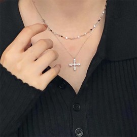 Allereya Vintage Layered Crystal Cross Necklace Rhinestone Cross Pendant Necklace Silver Cz Cross Choker Necklace Retro Cross Necklace Jewelry for Women and Girls
