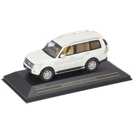First43/ファースト43 三菱 パジェロ 4WD 2010 パールホワイト 1/43スケール F43075