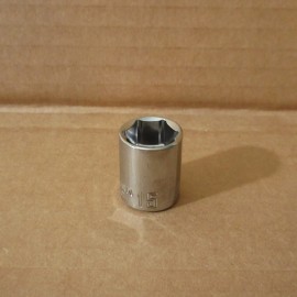 Craftsman 15mm CRAFTSMAN CMMT43547 Metric MM 6-pt 3/8-in Drive Shallow Socket Ratchet