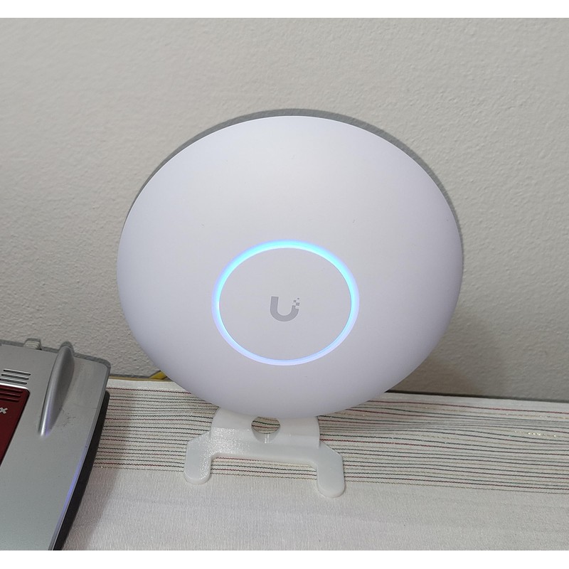 Ubiquiti UniFi Desk Mount for Access Point Universal for U7,