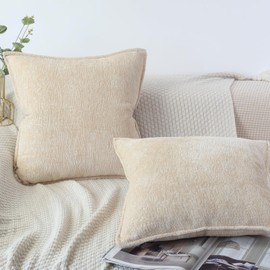OYIMUA Set of 2 Cushion Covers, 50 x 50 cm, Beige Chenille Cushion Covers, Texture, Decorative Sofa Cushion, Elegant and Luxury Cushion Cover, Soft Cuddly Cushion, Decorative Aesthetic Pillow Cover