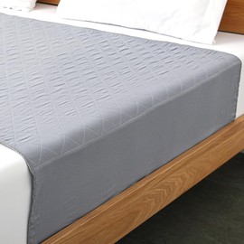 GRUENERDE Waterproof Saddle Style Bed Pad with Tuck-in Sides Quilted Washable Incontinence Bed Pads for Adults Heavy Absorbent Reusable Underpad Protection with Tuckable Sides 59.06x39.37x18Inch Gray