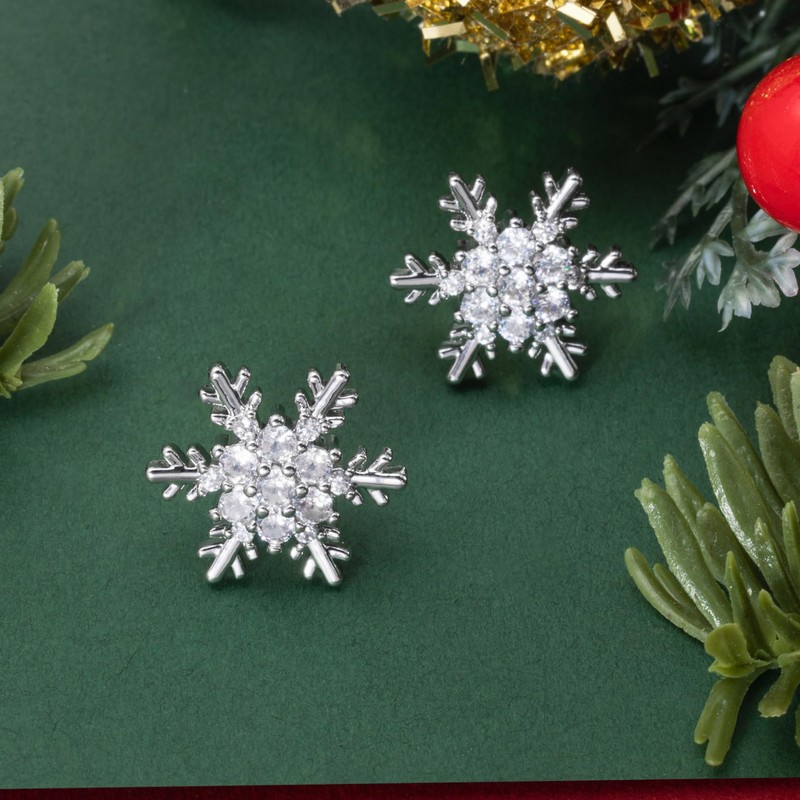 SELOVO Winter Snowflake Cubic Zirconia Stud Earrings Silver Tone