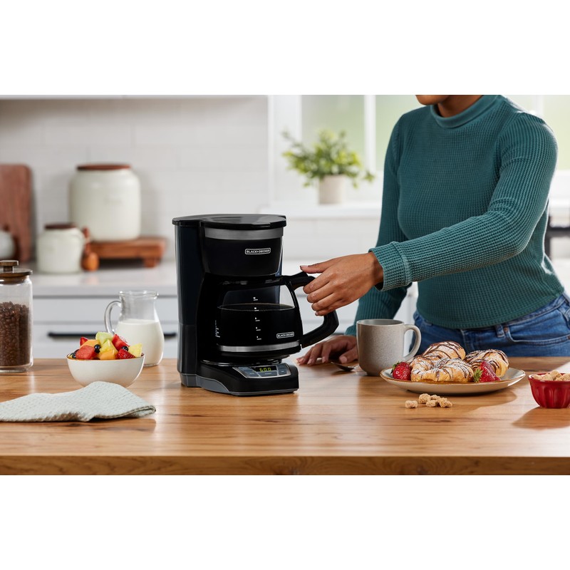 BLACK+DECKER 12-Cup Digital Coffee Maker, Programmable, Washable Basket Filter, Sneak-A-Cup,