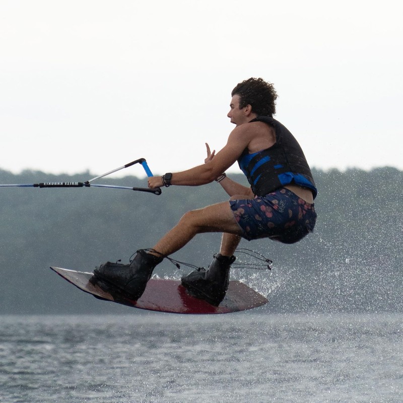 White Knuckle Wakeboard Rope, 75ft, 3-5 Section Poly-E Mainline, 15"