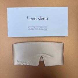 bene-sleep Sleeping Mask - Luxurious Sleeping Comfort Made of 100% Mulberry Silk, Silk Sleeping Mask for Restful Sleep, Particularly Skin-friendly & Promotes Longer REM Sleep (Rose Gold)
