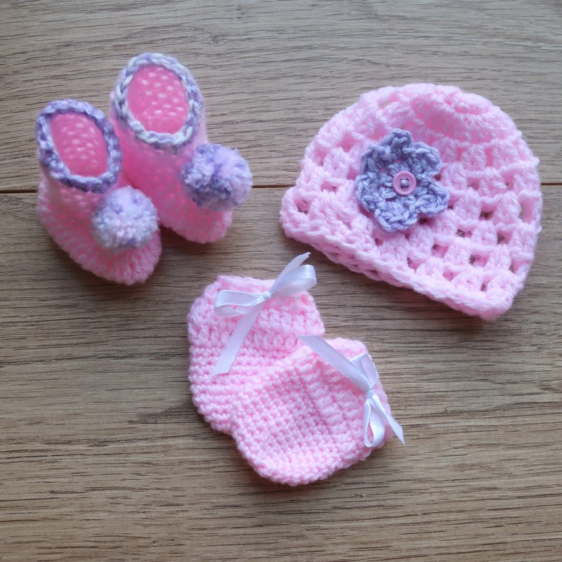 Fabric rolls, balls of super soft Nuvola wool 300 g