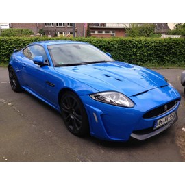 VViViD+ Smurf Blue Gloss Vinyl Car Wrap Film (25ft x 5ft)