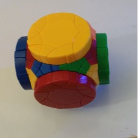 DAYAN TIME MACHINE MAGIC CUBE TWISTY PUZZLE COLORFUL BASE ORANGE RED BLUE GREEN