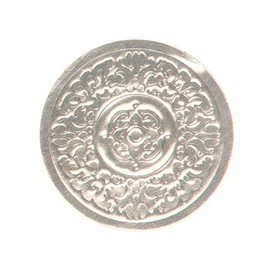 Pack Of 500, 1-1/2" Diameter Small Solid Silver Medallion Embossed Round Foil Seals Made In USA for weddings, Christmas & Valentine's Day gifts & cards