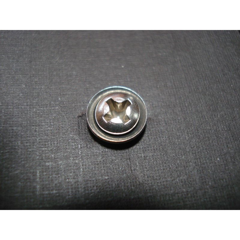 Auveco 25 Chevy Pontiac Buick #8 x 7/8" w/#6 garnish