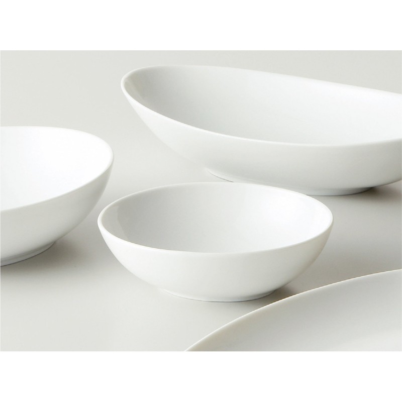 Oval P02201 21 Oval Medium Plate, White