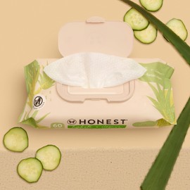 The Honest Company Hydrate and Cleanse Naturally Scented Wipes, Cleansing Multi-Tasking, 99% Water, Plant Based, Hypoallergenic, Aloe Cucumber, 60 Count
