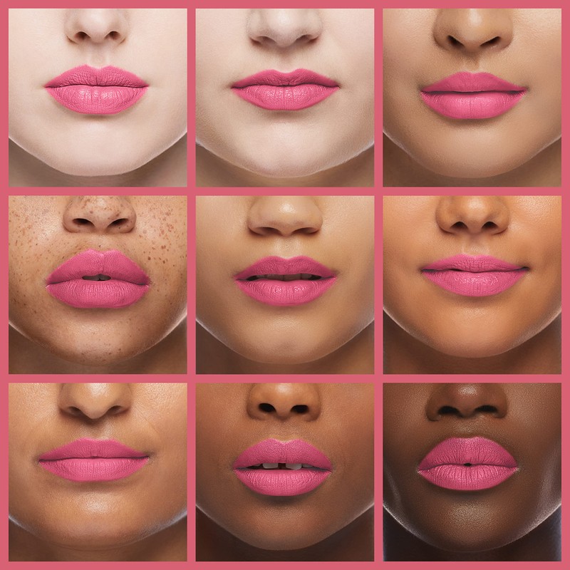 COVERGIRL Simply Ageless Moisture Renew Core Lipstick, Gracious Pink, Pack