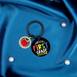 Hello First Grade Keychain for Teacher Welcome 1st Grade Students Gift from Teachers Back to School Gifts for Boys Girls School Supplies for Kids Daughter Son