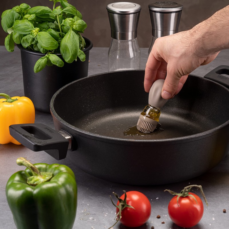 Fino Casa 2er Set, 2in1 Ölflasche mit Pinsel, Ölspender, Ölsprüher