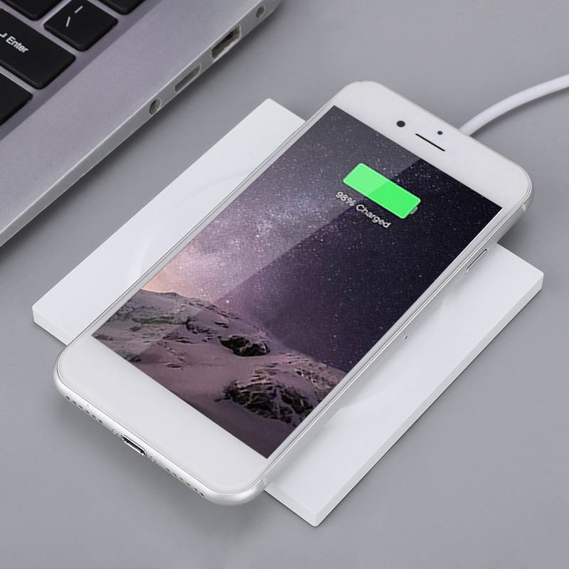 High Quality QI Certification Ultra Thin Wireless Charger For Phone