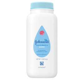 Johnson's Baby Polvo de bebé de almidón de maíz de origen natural con aloe y vitamina E para piel delicada, hipoalergénico y libre de parabenos, ftalatos y colorantes para un cuidado suave de la piel