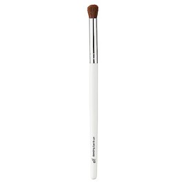 e.l.f. Blending Eye Brush, Softens Dramatic Edges & Fine Lines, For Eyeshadow, Eyeliner & Concealer