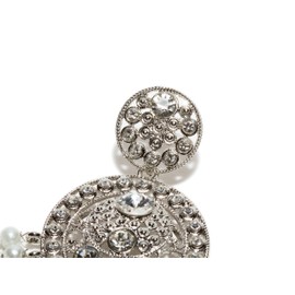 Bindhani Rhinestone & Faux Pearl Drop Round Head Piece Maang Tikka With Indian Earrings For Women (Silver)